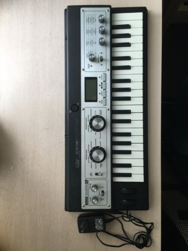 microKORG XL シンセサイザー