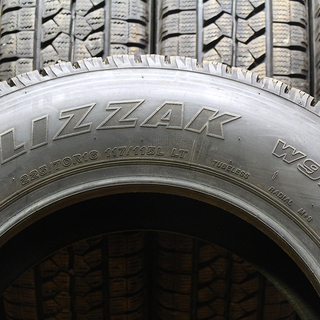 ブリヂストン ブリザック 225/70R16 117/1015L LT 14年製6本 スタッドレスMM  (T1396YGtnx)