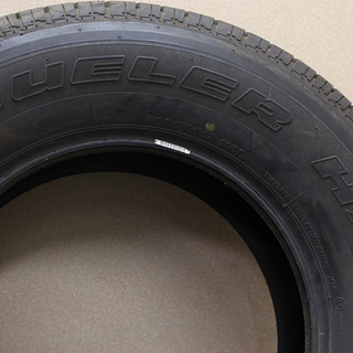 265/70R17 FJクルーザー 2014年製 ブリジストン デューラー DUELER H/T（6ET1439nwx）