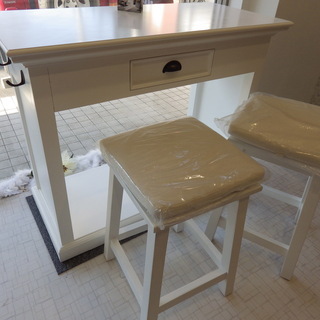 【展示品】キッチンテーブルセット♬お洒落な北欧白家具です(^^)