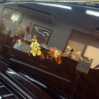 芸術的なピアノ　プルツナーMPY500S