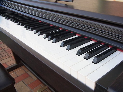 売約済となりました！CASIO 電子ピアノ 88鍵 イス付 CELVIANO AP-31