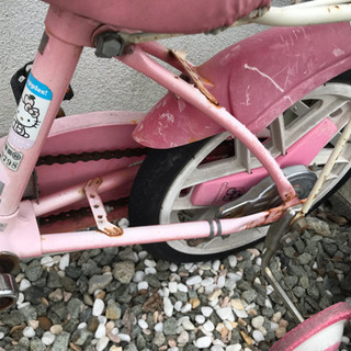 ハローキティー自転車