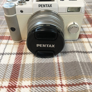 PentaxQホワイトWレンズキット