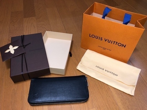 LOUIS VUITTON  ジッピーウォレット・ヴェルティカル メンズ長財布　中古品