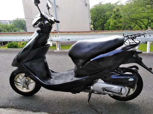 クールな黒のディオ　バッテリー新品お付けいたします。