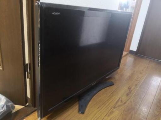 SHARPアクオス40インチ液晶テレビ