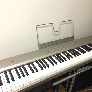 電子ピアノ　KORG SP200