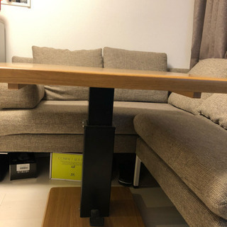 値引き中！大塚家具 昇降式テーブル