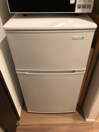 冷蔵庫(90L、使用期間1年)売ります