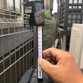 値下げ！使用期間3ヶ月！ブリジストントラックタイヤ4本