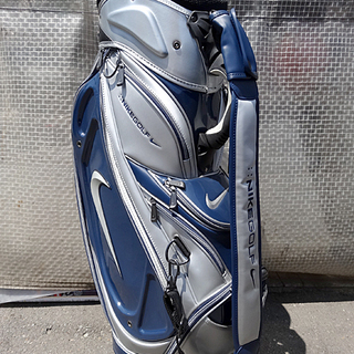 未使用【 NIKE GOLF/ナイキゴルフ 】ツアーカートキャディバッグIVJV