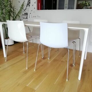 極美品【定価30万】ダイニングセット！