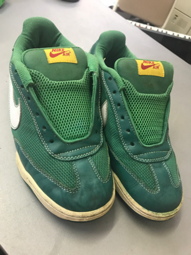 Nike 緑のたぬきコラボ 26 5 紐なし リサイクルアース 函館の靴 バッグの中古あげます 譲ります ジモティーで不用品の処分 Nike 緑のたぬきコラボ 26 5 紐なし リサイクルアース 函館の靴 バッグの中古あげます 譲ります ジモティーで不用品の処分