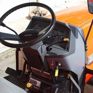 SOLD OUT】クボタ トラクター GL200 20馬力 4WD パワステ 自動水平 U