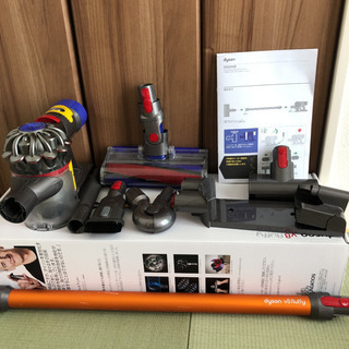 dyson クリーナー V8 fluffy