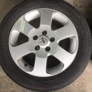 日産セレナ純正16インチ