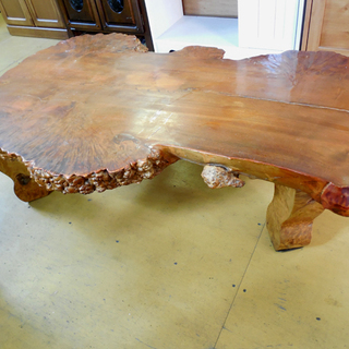 ◆天然木　一枚板テーブル◆こぶ付き ローテーブル　座卓　無垢材　飾り台
