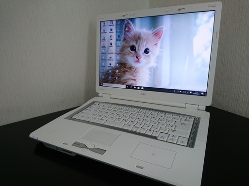 【取引中】　NEC　 LaVie　Windows10　綺麗なホワイト