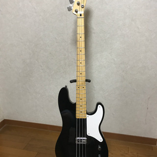 値下げしました！ Squier カブロニータ ベース