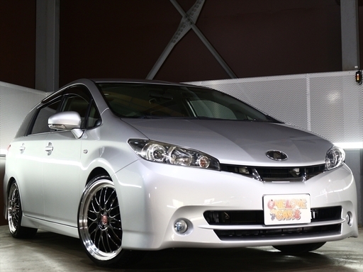 車検2年付】 トヨタ ウィッシュ 1.8 S 社外19inアルミ/車高調/ナビ/TV
