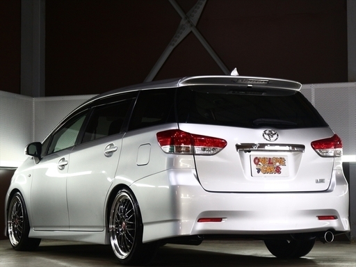 車検２年付 トヨタ ウィッシュ 1 8 S 社外19inアルミ 車高調 ナビ Tv 自社ローン オートローン全国対応 Norihiko 川村の ウィッシュの中古車 ジモティー