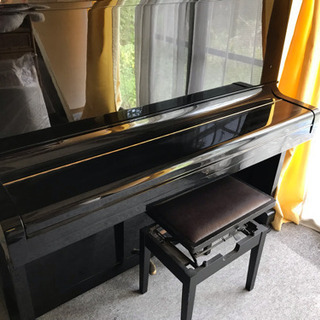 急ぎです。日本製、カワイのアップライトピアノ