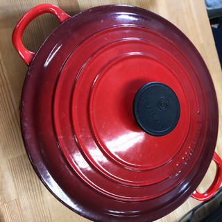 赤色 ル・クルーゼ 直径24cm