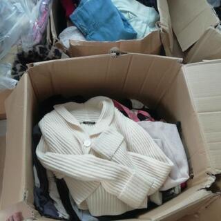 今なら半額の16000円でお譲りいたします。】Levi\