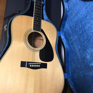 ヤマハ  アコースティックギター FG-200D