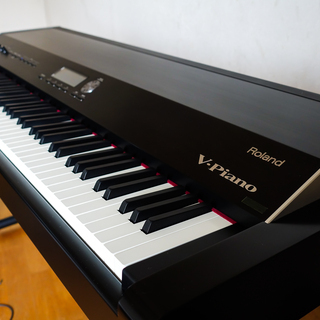 Roland V-Piano Evolution + 純正スタンドKS-V8 【定価合計66万円】