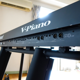 Roland V-Piano Evolution + 純正スタンドKS-V8 【定価合計66万円】