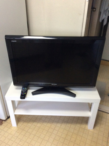 シャープ液晶カラーテレビアクオス32型