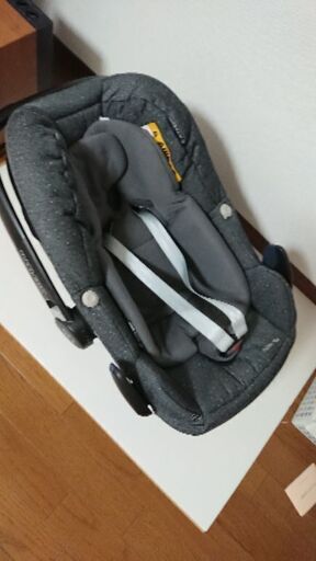 商談中です。値下げ中。マキシコシペブルプラス  アダプタ付き