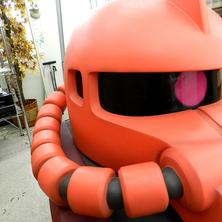 シャア専用ザク シャアザク 大型ディスプレイ ガンダム 全高約118cm