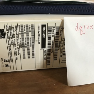 MacBook 2GHz インテルコア2DUO メモリ 4GB DDR3