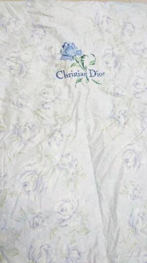 Christian Diorクリスチャンディオール 羽毛掛布団 にゃんきち 船橋の寝具 布団 の中古あげます 譲ります ジモティーで不用品の処分
