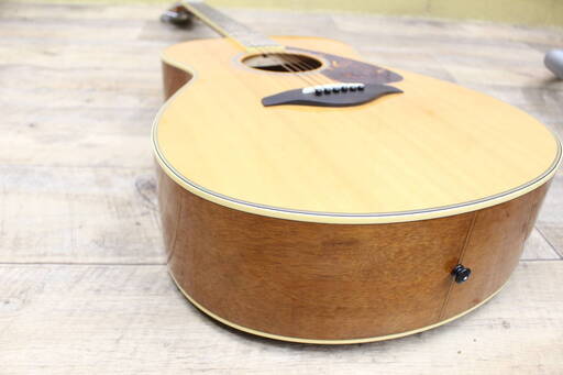 R595)ヤマハ YAMAHA アコースティックギター FS720S ソフトケース付き アコギ