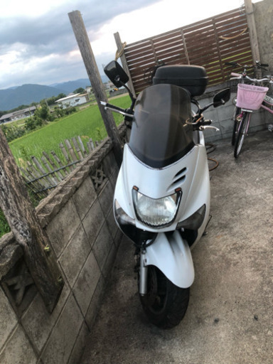 ヤマハのマジェスティ125ccです