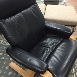 大幅値下げ！！【FUJI FURNITURE】！！リクライニングチェアー