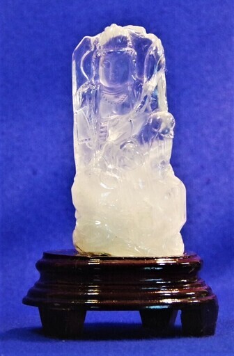 水晶観音像　H14cm　610ｇ　天然水晶　クリスタル仏