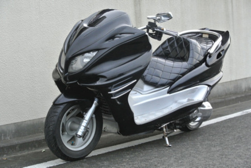 【YAMAHA マジェスティ】待望の黒銀！！現車確認大歓迎です！！ YAMAHA マジェスティ】待望の黒銀！！現車確認大歓迎です！！ 極上中古車の