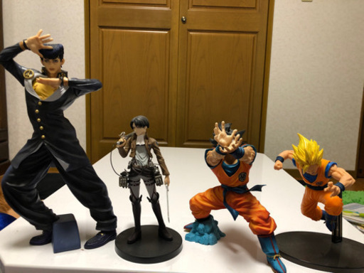 フィギュア