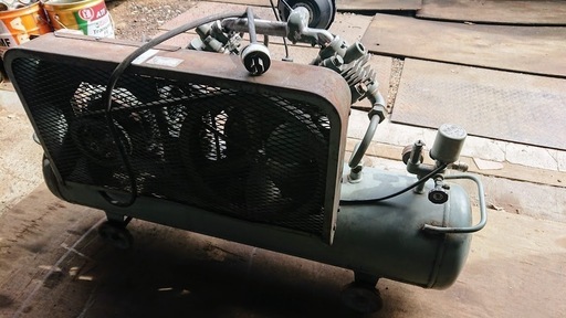 ☆日立 3馬力エアーコンプレッサーBEBICON 2.2P-9.5V6/60 Hz☆