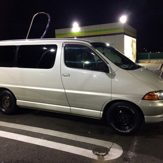人気車 珍車 ホットロッド アメ車 グランビア ハイエース ディーゼル ターボ 軽油 低燃費 世田谷ベース サーフィン 牛若丸 千葉のトヨタの中古車 ジモティー