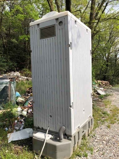仮設トイレ　お譲りします　(一旦募集を中止します) 仮設トイレ お譲りします (一旦募集を中止します)
