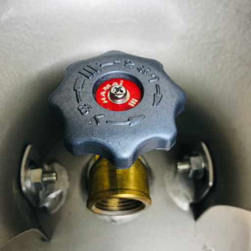 ガスペット 関東高圧容器製作所 Lpガス 2kg 携帯コンロ アウトドア キャンプ Bbq バーベキュー オシャレ 中古品 宮城 リユースマックス 岩沼のその他の中古あげます 譲ります ジモティーで不用品の処分