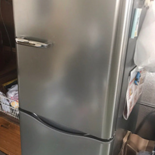 DAEWOO レイトロデザイン冷蔵庫 150L