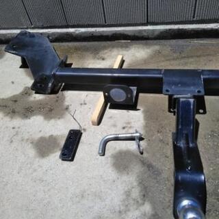 セレナ　PC24 ヒッチメンバー