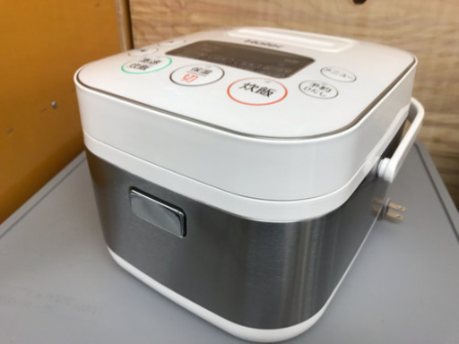 【リサイクルサービス八光　田上店　安心の3か月保証】ハイアール マイコンジャー炊飯器（3合炊き）　ホワイトHaier Joy Series JJ-M31A-W